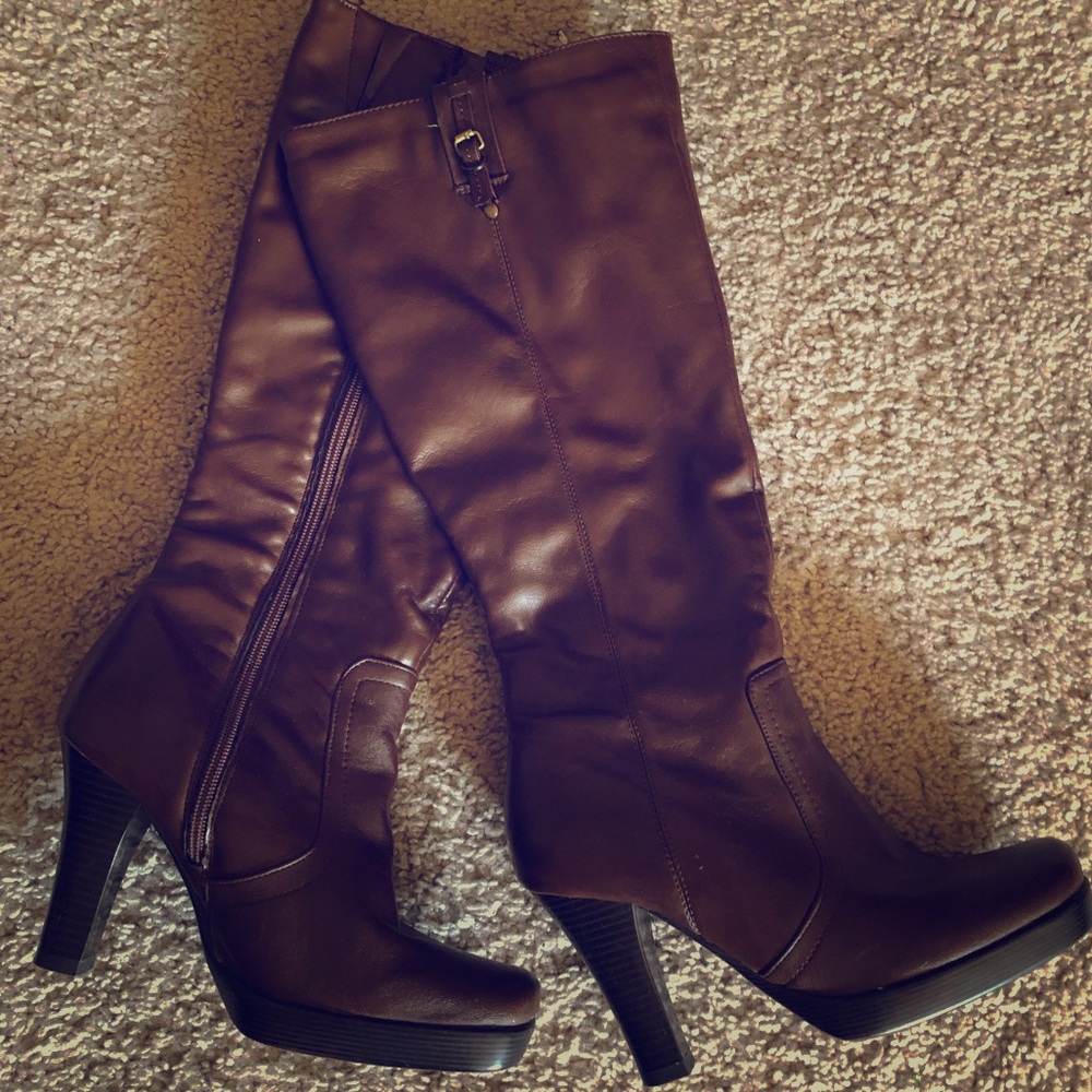 Naturalizer Heeled Boots Soft Brown Leather